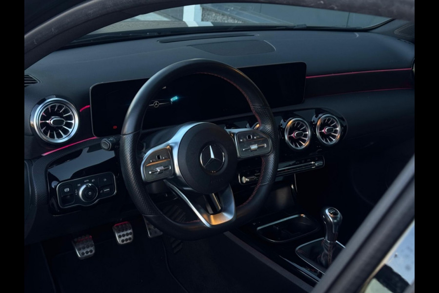 Mercedes-Benz A-Klasse 160 Business Sol AMG ORG NL SFEER LEDER LED SPORTVELGEN