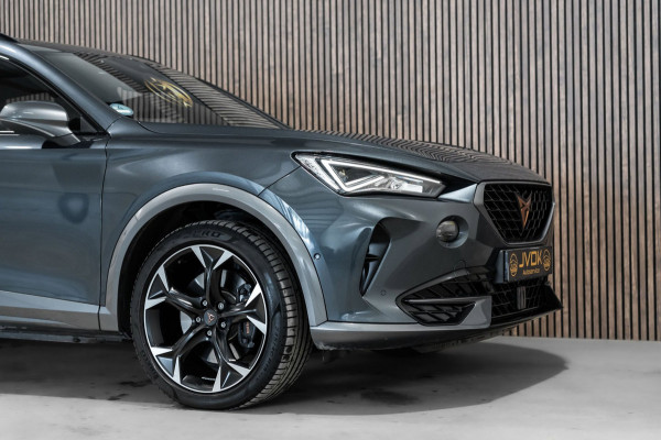 CUPRA Formentor 1.4 e-Hybrid VZ Performance PANO LED