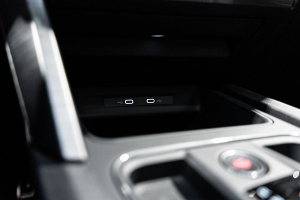 CUPRA Formentor 1.4 e-Hybrid VZ Performance PANO LED