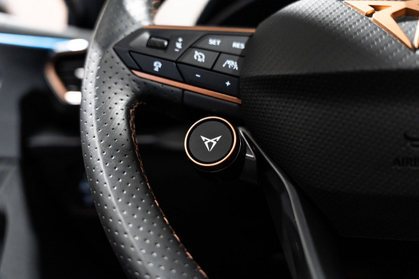 CUPRA Formentor 1.4 e-Hybrid VZ Performance Pano PDC CUPRA-MODUS