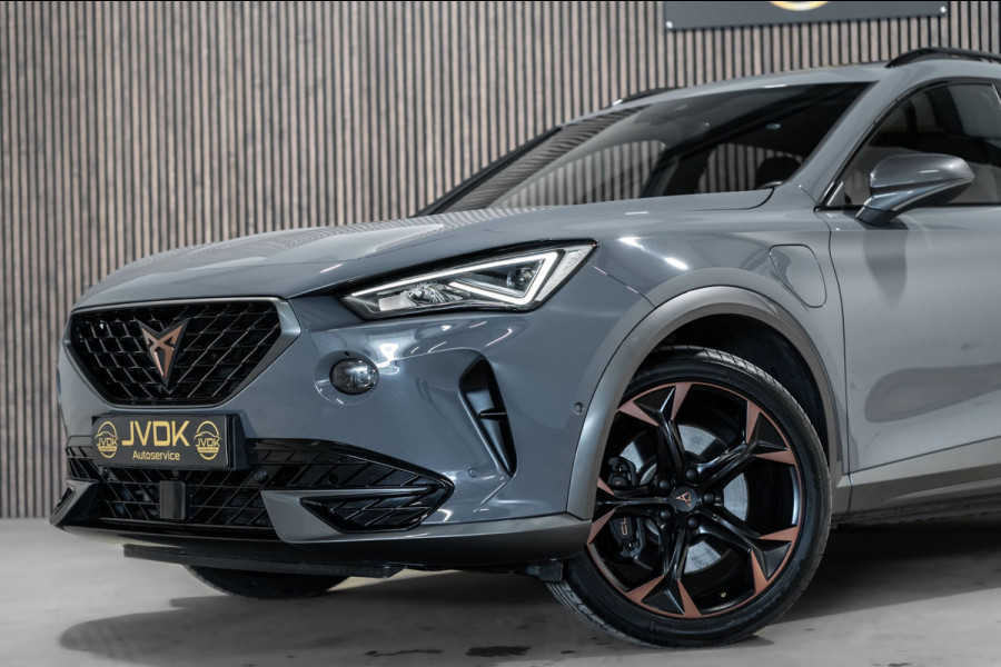 CUPRA Formentor 1.4 e-Hybrid VZ Performance Pano PDC CUPRA-MODUS LEDER
