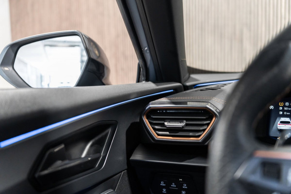 CUPRA Formentor 1.4 e-Hybrid VZ Performance Pano PDC CUPRA-MODUS LEDER