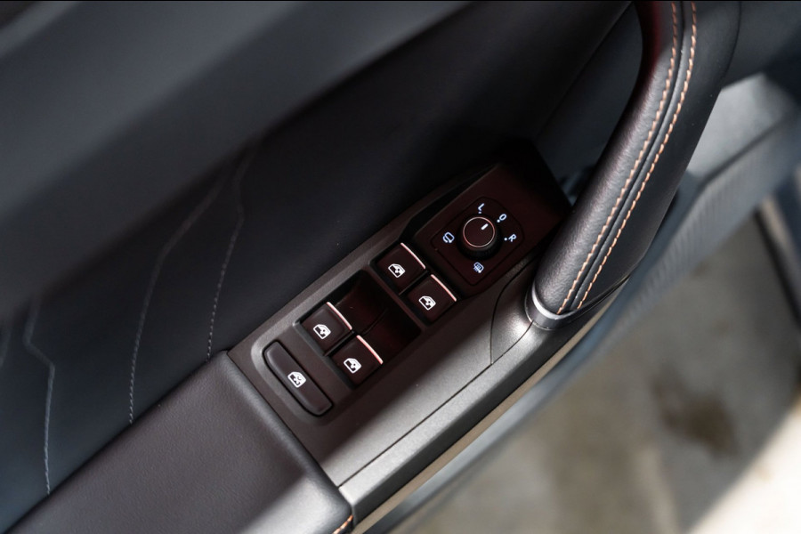 CUPRA Formentor 1.4 e-Hybrid VZ Performance Pano PDC CUPRA-MODUS LEDER