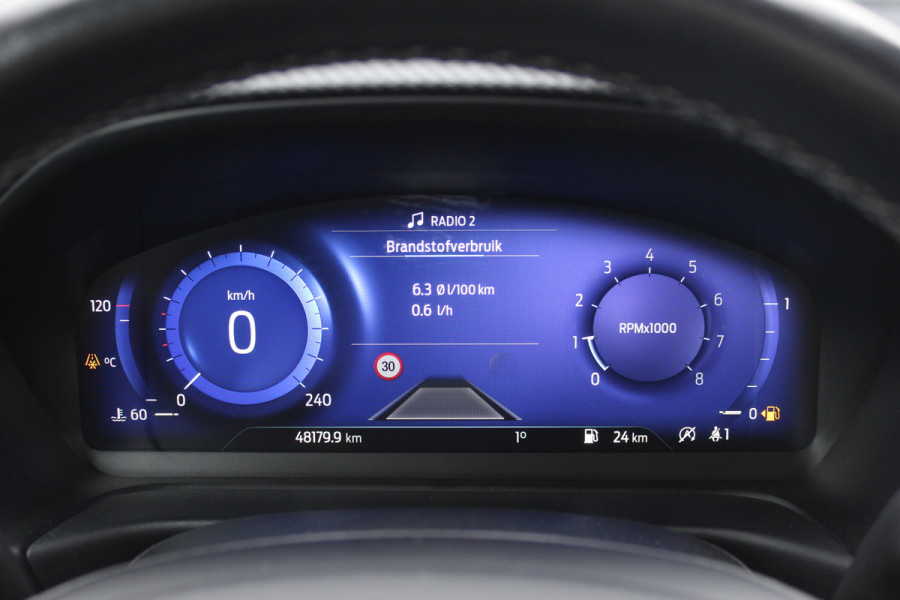 Ford Puma 1.0 EcoBoost Hybrid ST-Line X Vignale 155pk / NL Auto! / Full option! / Trekhaak / Panoramadak / Camera / Leder / CarPlay / B&O / 18'' / Keyless / Stuur+Stoelverwarming / Dodehoek / DAB / Verwarmde voorruit / ACC