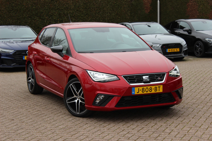 Seat Ibiza 1.0 TSI FR Business Intense / Camera / CarPlay / Keyless / 18'' / DAB / Stoelverwarming / ACC