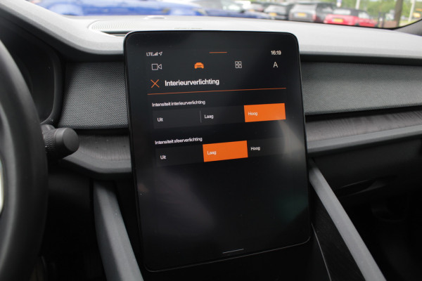 Polestar 2 Long Range Dual Motor Launch Edition 78kWh / SoH 92,9% / Trekhaak / Panoramadak / 360Camera / Luxe Leder / Keyless / 19'' / Stuurverwarming / Navigatie / DAB / ACC / Virtual Cockpit