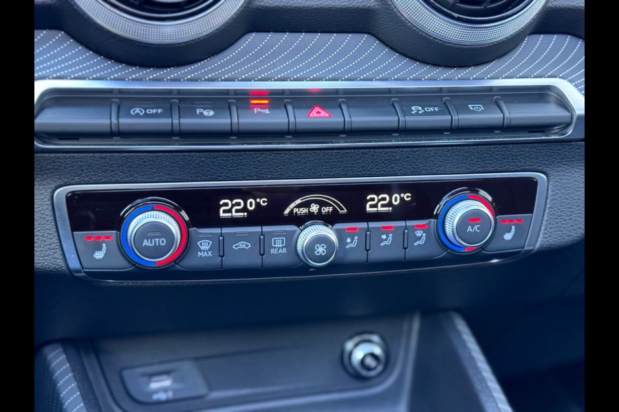 Audi Q2 35 TFSI S Edition Pano/Keyless/Camera/Sfeer