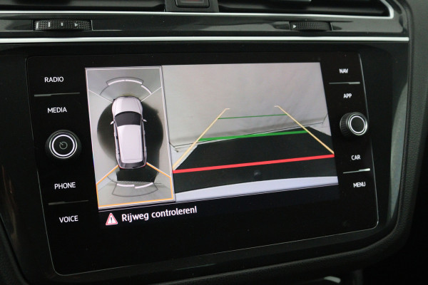 Volkswagen Tiguan 1.5 TSI Comfortline Business (NAVIGATIE, TREKHAAK, 360 CAMERA, VIRTUAL COCKPIT, LED)