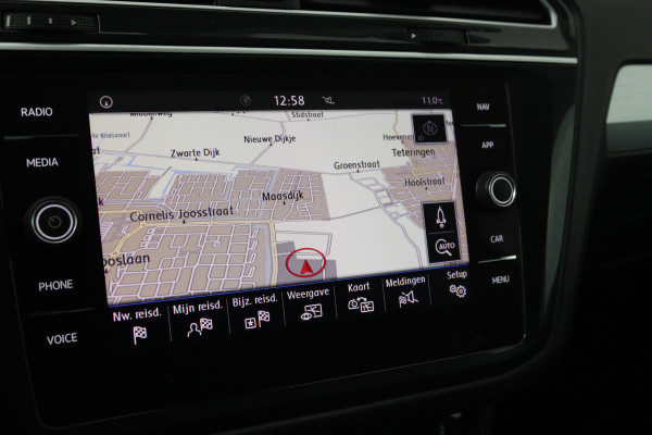 Volkswagen Tiguan 1.5 TSI Comfortline Business (NAVIGATIE, TREKHAAK, 360 CAMERA, VIRTUAL COCKPIT, LED)