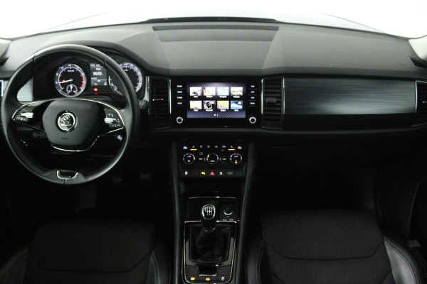 Škoda Kodiaq 1.5 TSI Business Edition 7p. (TREKHAAK, NAVI, CAMERA, PDC, STOELVERWARMING, 1e EIGENAAR, CARPLAY, GOED ONDERHOUDEN)