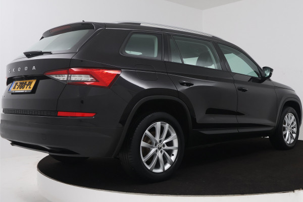 Škoda Kodiaq 1.5 TSI Business Edition 7p. (TREKHAAK, NAVI, CAMERA, PDC, STOELVERWARMING, 1e EIGENAAR, CARPLAY, GOED ONDERHOUDEN)