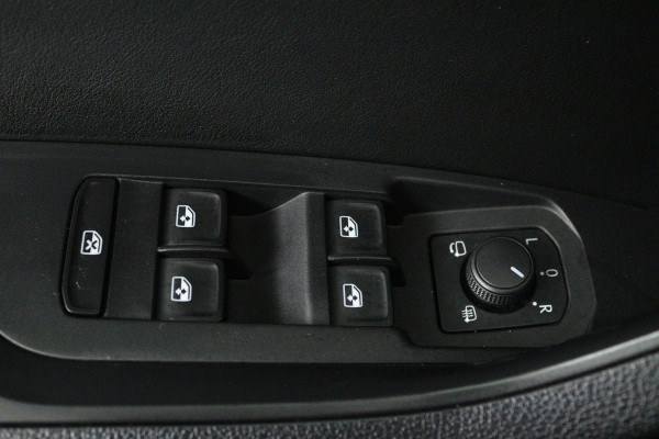 Škoda Kodiaq 1.5 TSI Business Edition 7p. (TREKHAAK, NAVI, CAMERA, PDC, STOELVERWARMING, 1e EIGENAAR, CARPLAY, GOED ONDERHOUDEN)