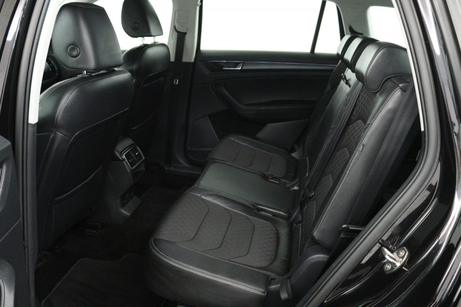 Škoda Kodiaq 1.5 TSI Business Edition 7p. (TREKHAAK, NAVI, CAMERA, PDC, STOELVERWARMING, 1e EIGENAAR, CARPLAY, GOED ONDERHOUDEN)