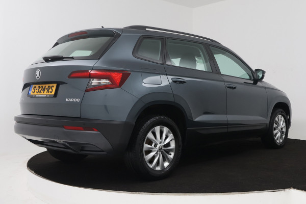 Škoda Karoq 1.0 TSI Clever Edition (NAVIGATIE, STOELVERWARMING, PARKEERSENSOREN, CARPLAY)