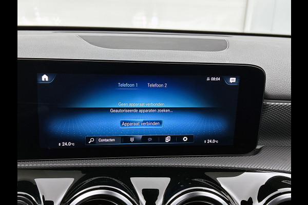 Mercedes-Benz A-Klasse 180 Business Solution Luxury Ledkoplampen | Sfeerverlichting | Stoelverwarming | Parkeerpakket met achteruitrijcamera. Inclusief 48 maanden MB Certified garantie voor Europa.