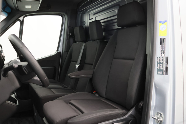 Mercedes-Benz Sprinter 317 L2H2 3-Zits, LED, Dodehoeksensor, Camera, Side-Steps, PDC