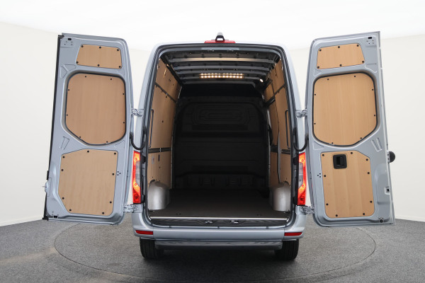 Mercedes-Benz Sprinter 317 L2H2 3-Zits, LED, Dodehoeksensor, Camera, Side-Steps, PDC