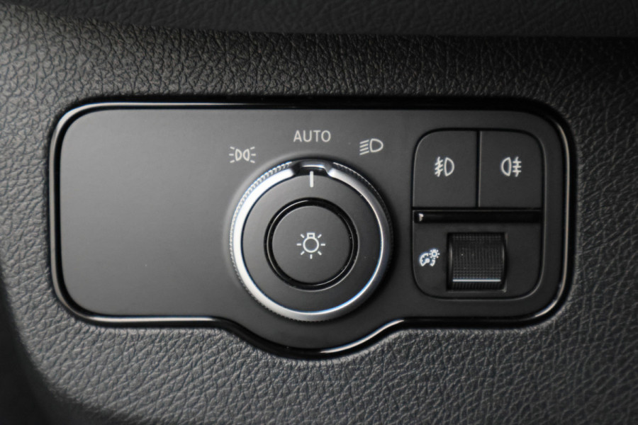 Mercedes-Benz Sprinter 317 L2H2 3-Zits, LED, Dodehoeksensor, Camera, Side-Steps, PDC