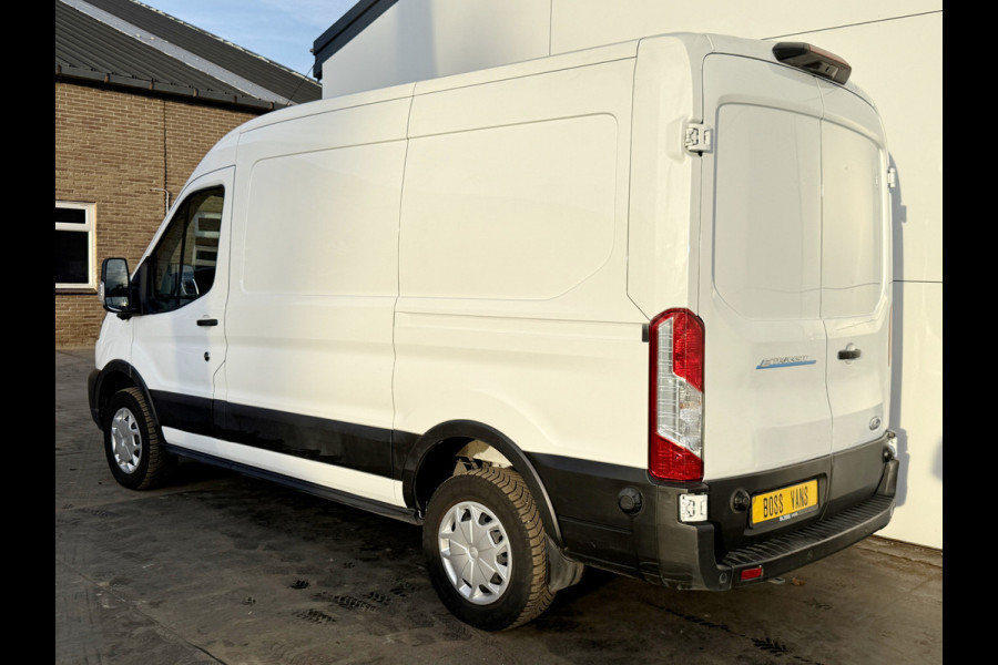 Ford E-Transit 390 75kWh 184PK 390 Elektrisch 75kWh 334km WLTP BEV Snelladen L2H2 Climate Control Tachograaf Carplay 360° Camera Stoelverwarming Parkeersensoren voor achter Laadkabel