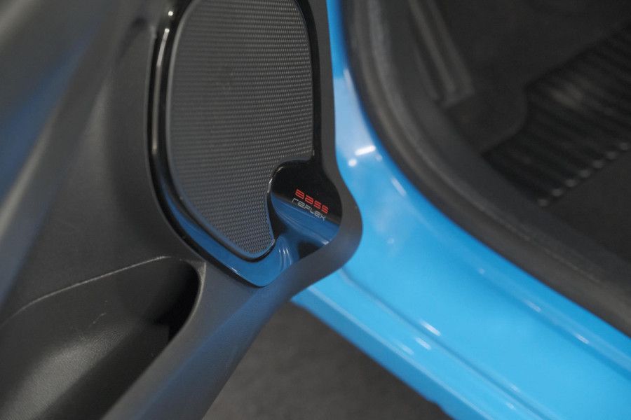 Renault Clio Estate TCe 90 Intens | Navigatie | Parkeersensoren | Half Leder | Climate Control | Dakrails