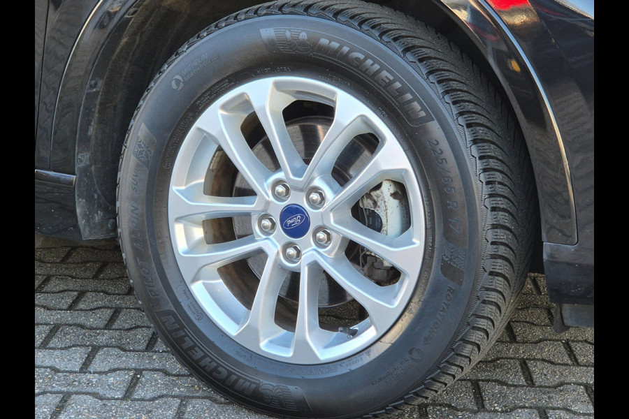 Ford Kuga 2.5 PHEV ST-Line X