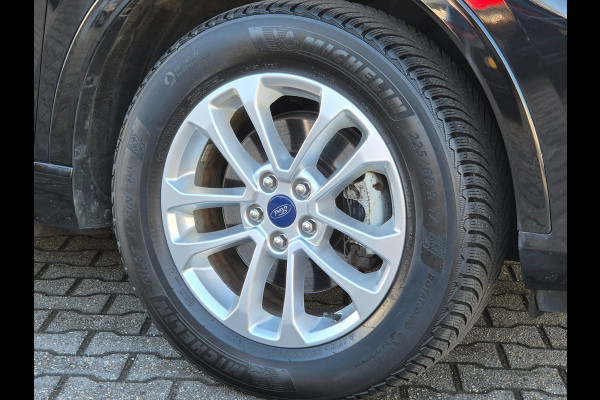 Ford Kuga 2.5 PHEV ST-Line X