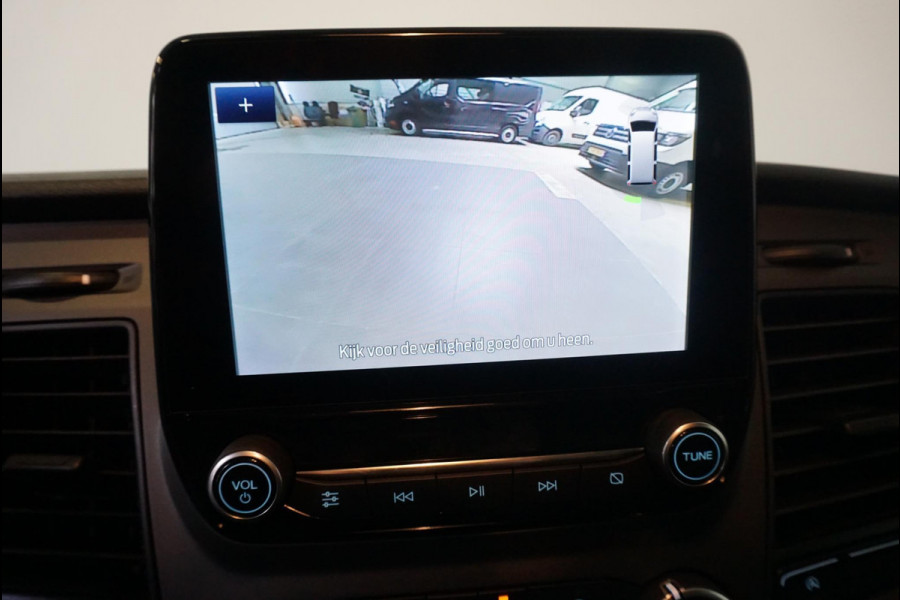 Ford Transit Custom 300 2.0 TDCI L2H1 Trend Dubbele Cabine Automaat 5p | Airco | Navigatie | Bluetooth | Trekhaak