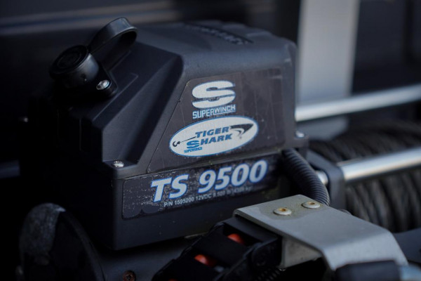 Peugeot Boxer 335 2.2 BlueHDi 165 L3H2 Pro / Oprijwagen / Autotransport / 1290 kg laadgewicht / Luchtvering / Lier / Jegger Alu Opbouw