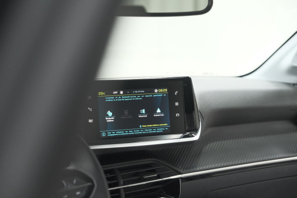 Peugeot e-208 EV Allure 50 kWh | Parkeersensoren | Apple Carplay | Climate Control | 3-fasen