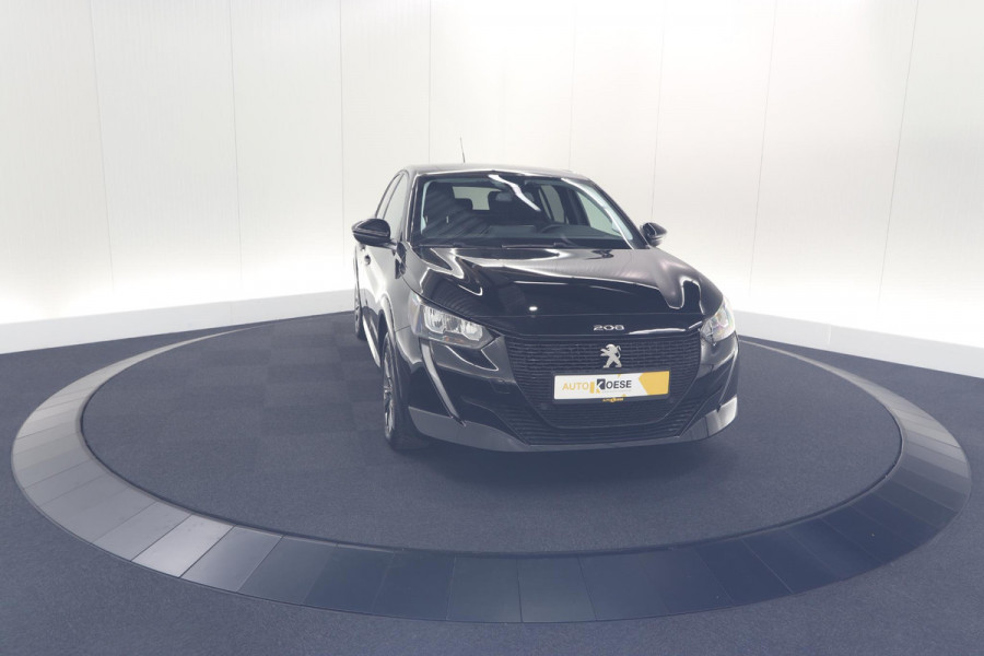 Peugeot e-208 EV Allure 50 kWh | Parkeersensoren | Apple Carplay | Climate Control | 3-fasen