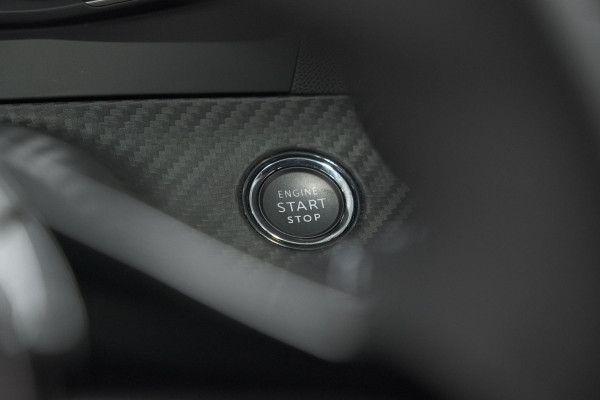 Peugeot e-2008 EV Allure 54 kWh | 3 Fase Laadfunctie | Camera | Navigatie | Apple Carplay