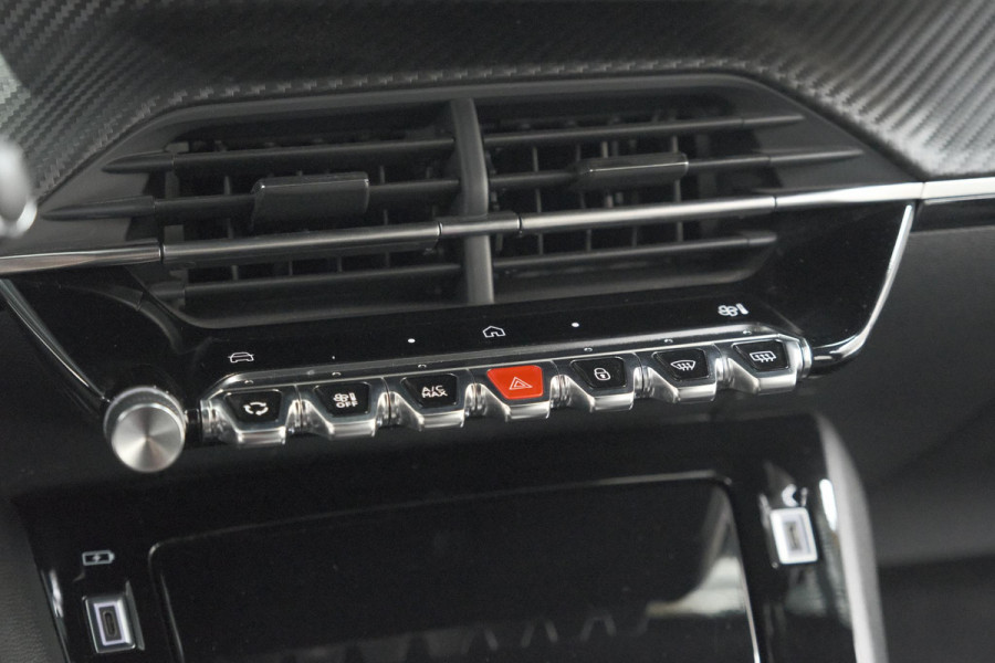Peugeot e-2008 EV Allure 54 kWh | 3 Fase Laadfunctie | Camera | Navigatie | Apple Carplay
