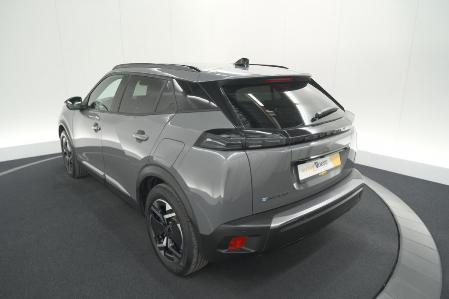 Peugeot e-2008 EV Allure 54 kWh | 3 Fase Laadfunctie | Camera | Navigatie | Apple Carplay