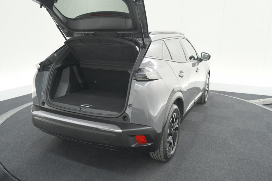 Peugeot e-2008 EV Allure 54 kWh | 3 Fase Laadfunctie | Camera | Navigatie | Apple Carplay