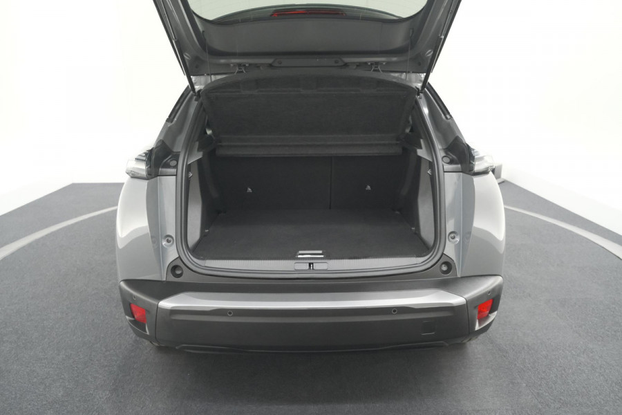 Peugeot e-2008 EV Allure 54 kWh | 3 Fase Laadfunctie | Camera | Navigatie | Apple Carplay