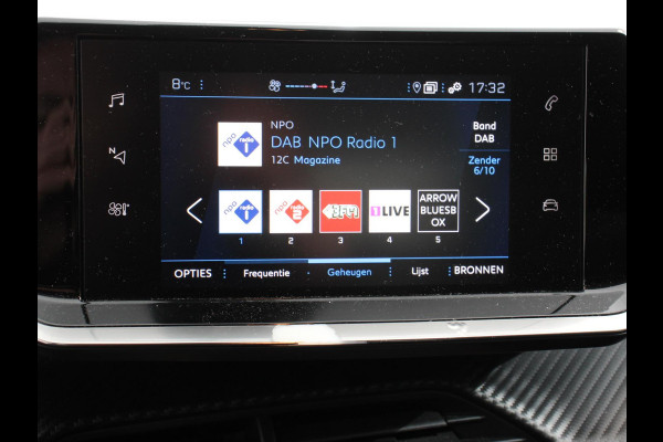 Peugeot 208 1.2 PureTech 100pk Active Pack Navigatie Apple Carplay/Android Auto Parkeersensoren achter Cruise Control Airco Lichtmetalen velgen