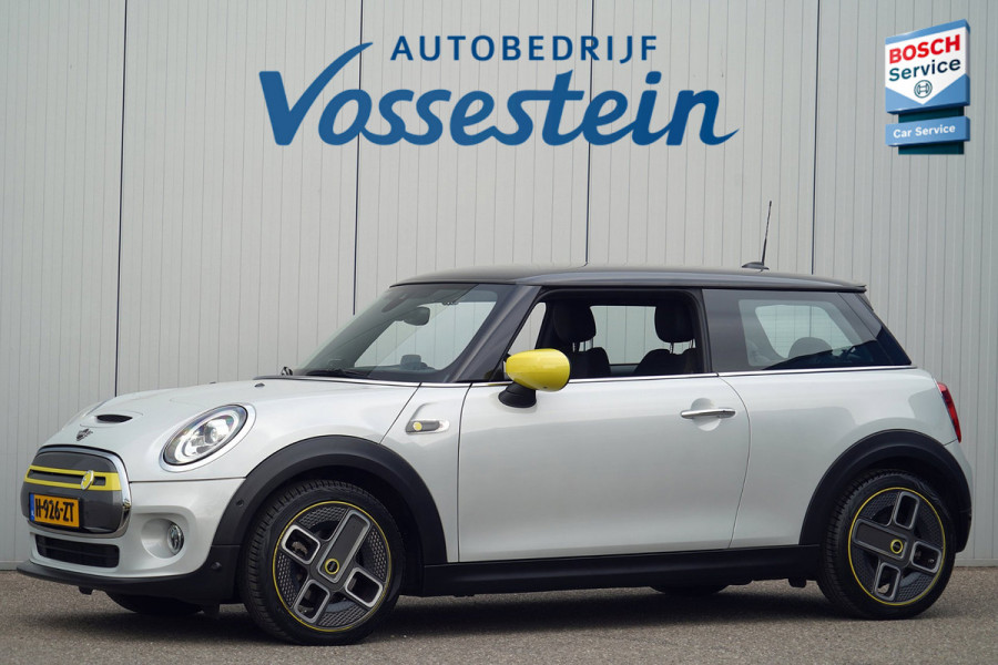 MINI Mini Electric Charged 33 kWh / Incl. BTW / Harman Kardon / Camera / Navi / Stoelverw. / Head-Up / Leder