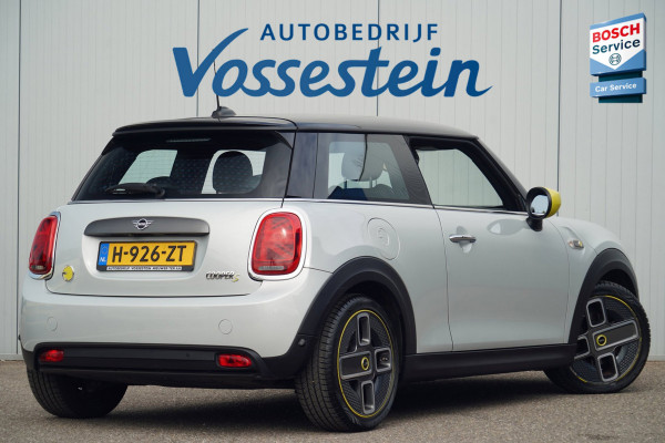 MINI Mini Electric Charged 33 kWh / Incl. BTW / Harman Kardon / Camera / Navi / Stoelverw. / Head-Up / Leder