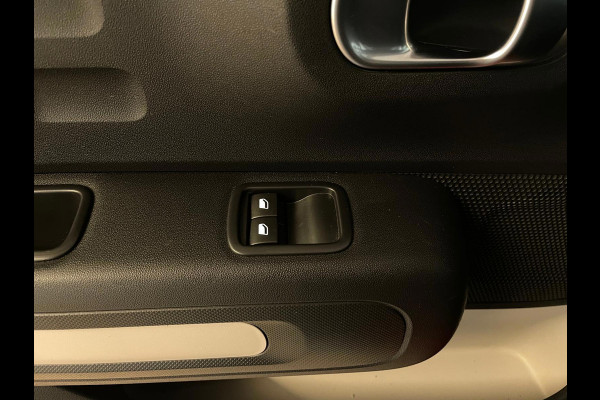 Citroën C3 1.2 S&S Feel Edition AIRCO CLIMA NAVI CRUISE APPLE CARPLAY TREKHAAK PDC PRIVACY GLAS NIEUWSTAAT