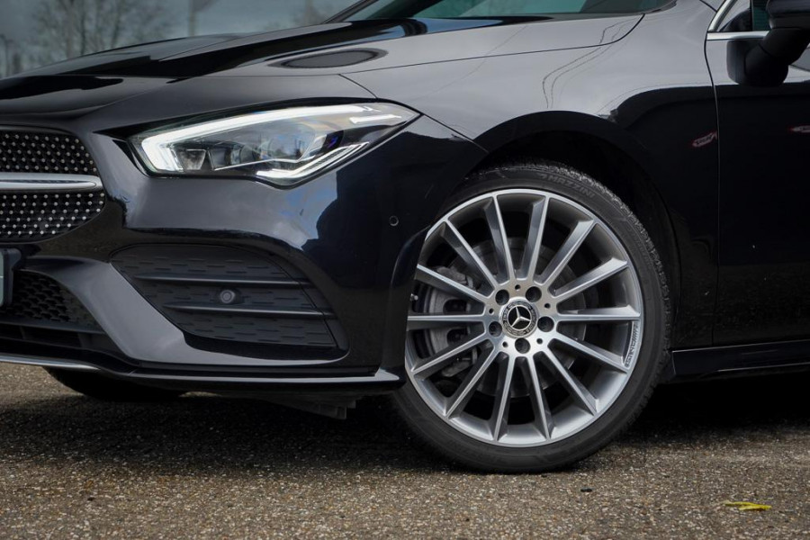 Mercedes-Benz CLA-Klasse 250e AMG Line / Pano / Sfeerverlichting / SOH 96,1 / Stoelverwarming+Ventilatie / Leder / HUD