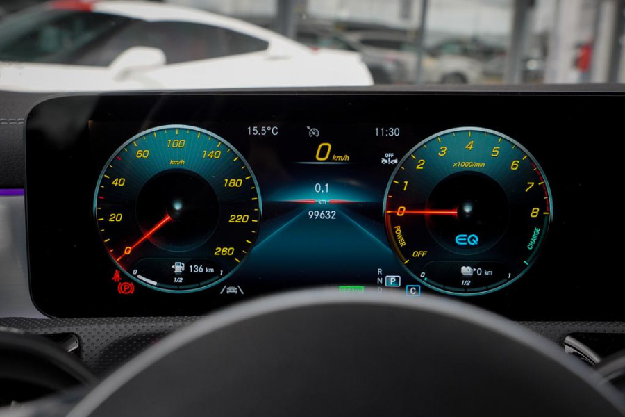 Mercedes-Benz CLA-Klasse 250e AMG Line / Pano / Sfeerverlichting / SOH 96,1 / Stoelverwarming+Ventilatie / Leder / HUD