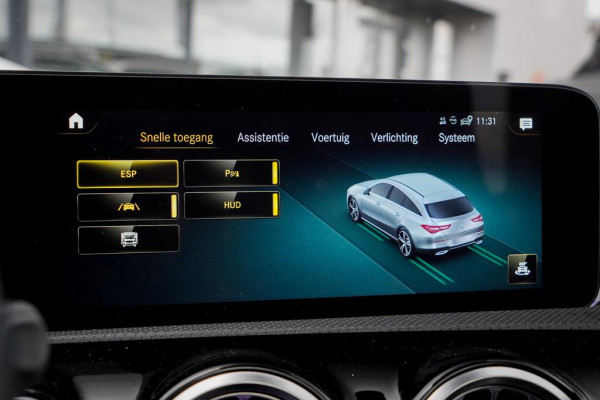 Mercedes-Benz CLA-Klasse 250e AMG Line / Pano / Sfeerverlichting / SOH 96,1 / Stoelverwarming+Ventilatie / Leder / HUD