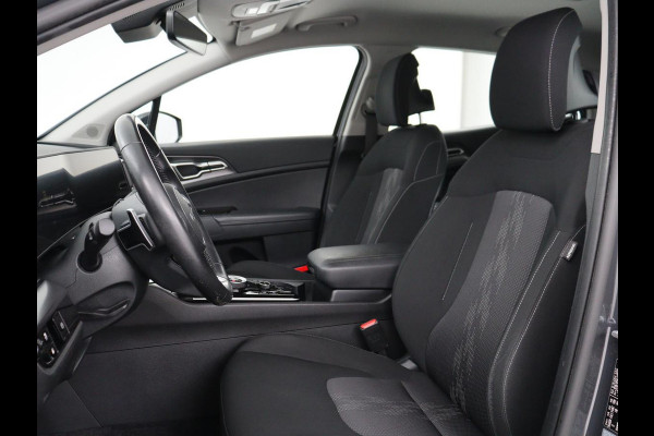 Kia Sportage 1.6 T-GDi Plug-in Hybrid AWD DynamicLine | Adaptive cruise | Camera | Carplay | Navigatie | Digital Cockpit | 19'' | Climate control | Full LED | Parkeerhulp | PHEV | Plug In