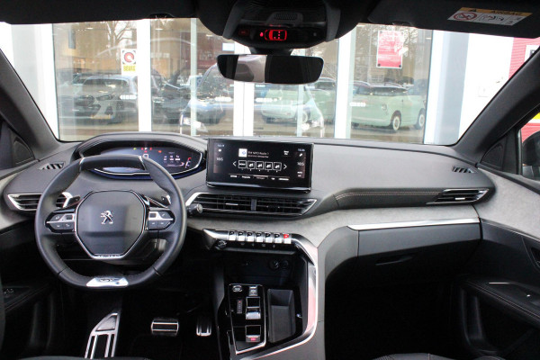 Peugeot 3008 1.2 Hybrid 145PK GT | 360° CAMERA | NAVIGATIE | ADAPTIVE CRUISE CONTROL | APPLE CARPLAY/ANDROID AUTO | CLIMATE CONTROL | 18" LICHTMETALEN VELGEN | DODEHOEK DETECTIE | KEYLESS ENTRY/START | FULL LED KOPLAMPEN | PARKEERSENSOREN VOOR EN ACHTER | DAB+ RADIO | LANE ASSIST |