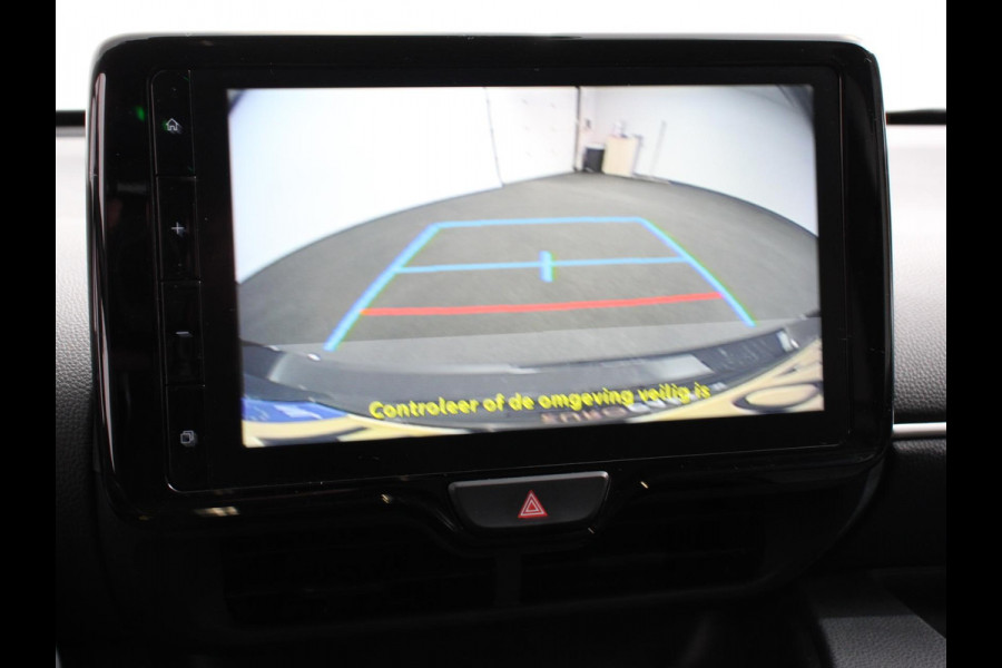 Toyota Yaris 1.5 Hybrid Dynamic Automaat | Climate control | Cruise control adaptive | LED | Achteruitrijcamera | Lane assist | Navigatie | Apple Carplay/ Android Auto |