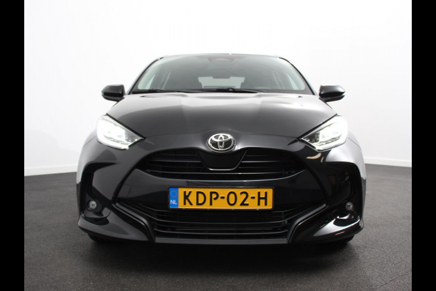 Toyota Yaris 1.5 Hybrid Dynamic Automaat | Climate control | Cruise control adaptive | LED | Achteruitrijcamera | Lane assist | Navigatie | Apple Carplay/ Android Auto |