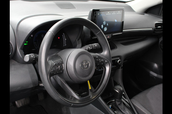 Toyota Yaris 1.5 Hybrid Dynamic Automaat | Climate control | Cruise control adaptive | LED | Achteruitrijcamera | Lane assist | Navigatie | Apple Carplay/ Android Auto |