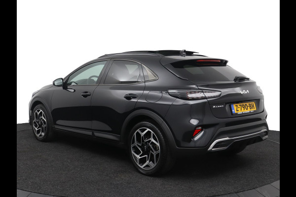Kia Xceed 1.5 T-GDi GT-Line - Panorama dak - Stoel/Stuur verwarming - Navigatie - Climate Control - Achteruitrijcamera - Elektrische Achterklep - Fabrieksgarantie tot 03-2031
