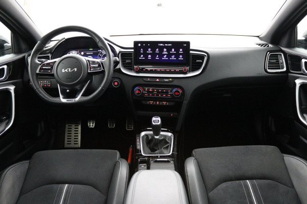 Kia Xceed 1.5 T-GDi GT-Line - Panorama dak - Stoel/Stuur verwarming - Navigatie - Climate Control - Achteruitrijcamera - Elektrische Achterklep - Fabrieksgarantie tot 03-2031