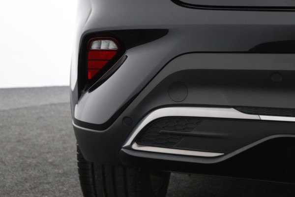 Kia Xceed 1.5 T-GDi GT-Line - Panorama dak - Stoel/Stuur verwarming - Navigatie - Climate Control - Achteruitrijcamera - Elektrische Achterklep - Fabrieksgarantie tot 03-2031